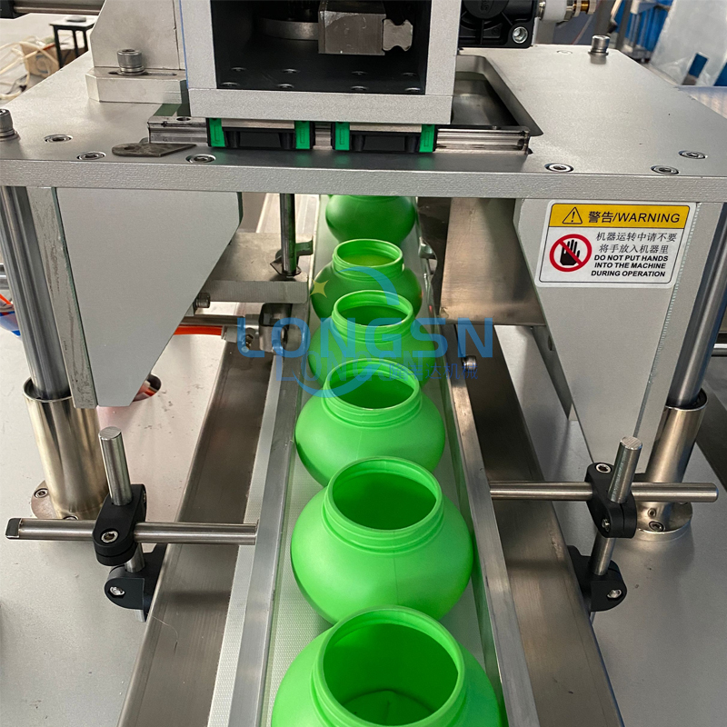 Automatische PP-Kunststoffschneidemaschinen Flaschenhalsschneide-Entgratungsmaschine